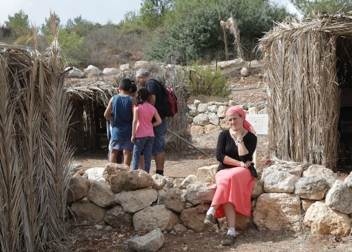 סוכות נאות קדומים (1)